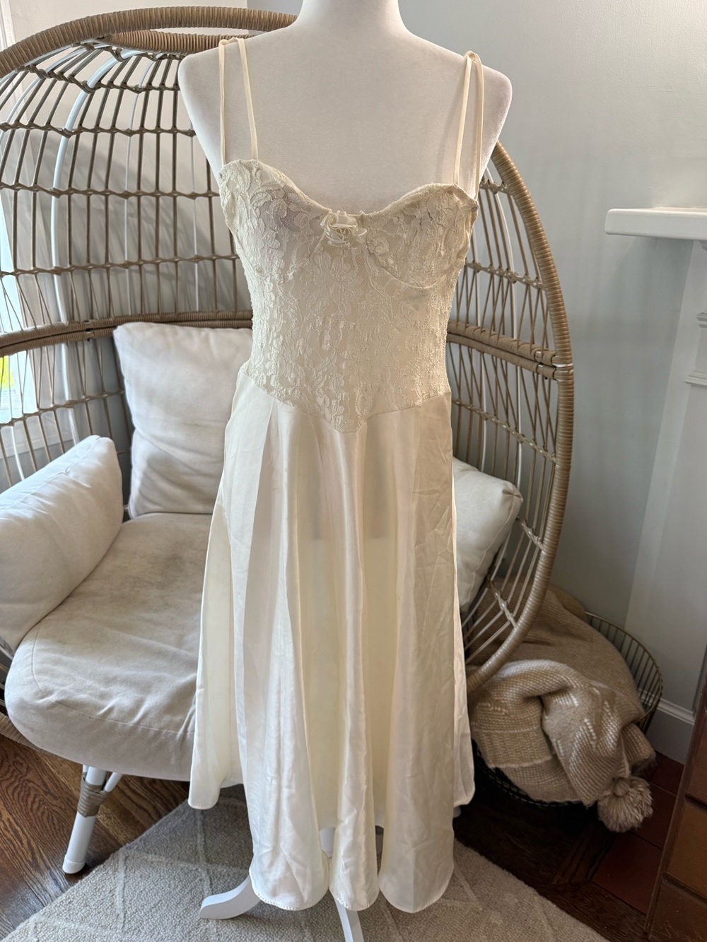 Cinema Etoile Ivory Lace Sheer Slip Dress Nightgown Vintage Style